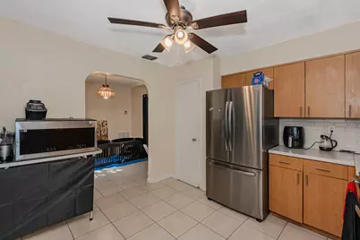 3611 NW 40th Court, Lauderdale Lakes, FL 33309 - Photo 23