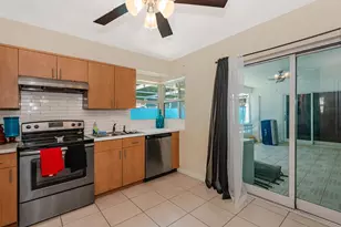 3611 NW 40th Ct, Lauderdale Lakes, FL 33309 - Photo 23