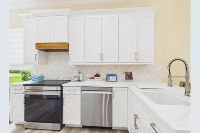 7059 Maidstone Drive, Port Saint Lucie, FL 34986 - Photo 11