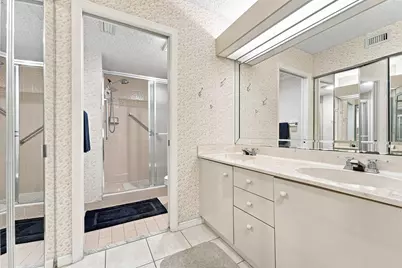 7254 Fairfax Drive #304, Tamarac, FL 33321 - Photo 13