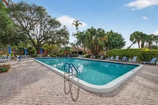 3200 N Course Ln, Pompano Beach, FL 33069 - Photo 37