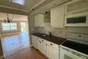 7300 NW 4th Pl, Margate, FL 33063 - Photo 3