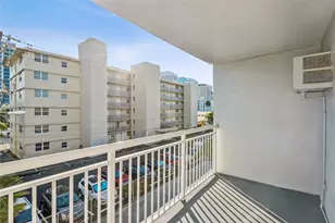 720 Orton Ave, Fort Lauderdale, FL 33304 - Photo 11