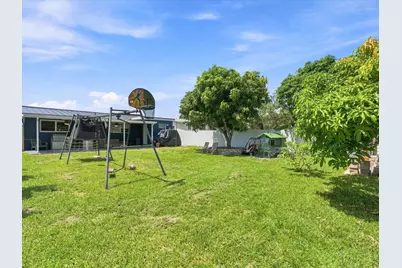 363 E 62nd Street, Hialeah, FL 33013 - Photo 15