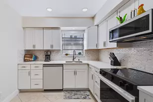 125 Piedmont C, Delray Beach, FL 33484 - Photo 19