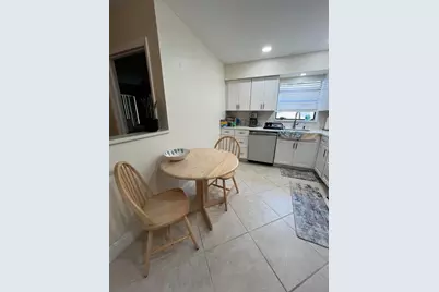 125 Piedmont C, Delray Beach, FL 33484 - Photo 15