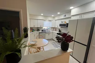 125 Piedmont C, Delray Beach, FL 33484 - Photo 9