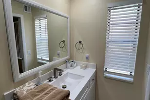 125 Piedmont C, Delray Beach, FL 33484 - Photo 37