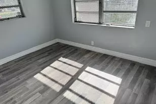 1015 Avenue I, Riviera Beach, FL 33404 - Photo 5