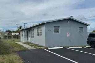 1015 Avenue I, Riviera Beach, FL 33404 - Photo 25