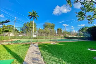 8506 Old Country Manor, Davie, FL 33328 - Photo 35