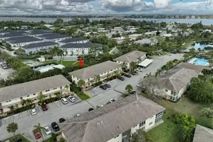 2950 SE Ocean Blvd, Stuart, FL 34996 - Photo 33