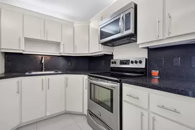 2500 NE 135th Street #C1011, North Miami, FL 33181 - Photo 11