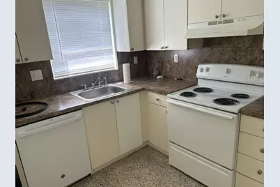 1337 NW 112th Terrace, Miami, FL 33167 - Photo 5