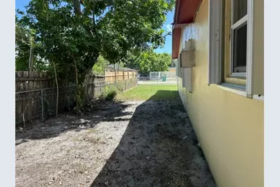 1337 NW 112th Terrace, Miami, FL 33167 - Photo 27