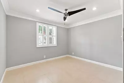 3017 N Oakland Forest Drive #102, Oakland Park, FL 33309 - Photo 23