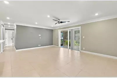 3017 N Oakland Forest Drive #102, Oakland Park, FL 33309 - Photo 15