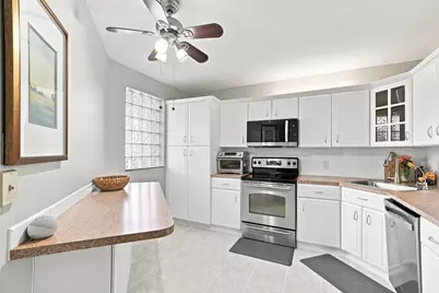 4111 Coral Tree Circle #321, Coconut Creek, FL 33073 - Photo 3