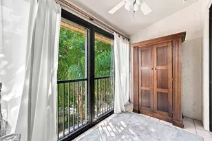 4111 Coral Tree Cir, Coconut Creek, FL 33073 - Photo 23