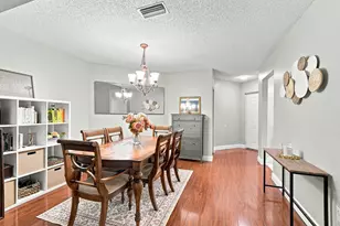 4111 Coral Tree Cir, Coconut Creek, FL 33073 - Photo 5