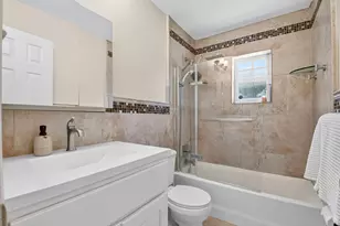640 34th St, West Palm Beach, FL 33407 - Photo 9