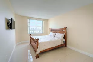 1980 S Ocean Dr, Hallandale Beach, FL 33009 - Photo 15