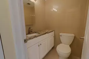 1980 S Ocean Dr, Hallandale Beach, FL 33009 - Photo 17