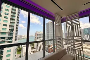 227 NE 2nd St, Miami, FL 33132 - Photo 31