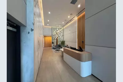 227 NE 2nd Street #Unit 1903, Miami, FL 33132 - Photo 3