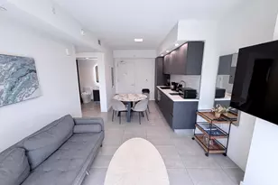 227 NE 2nd St, Miami, FL 33132 - Photo 5