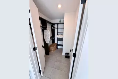 227 NE 2nd Street #Unit 1903, Miami, FL 33132 - Photo 11