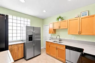 6060 Azalea Cir, West Palm Beach, FL 33415 - Photo 27