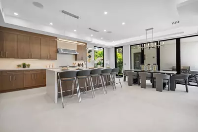 725 SE 4th Avenue, Delray Beach, FL 33483 - Photo 9