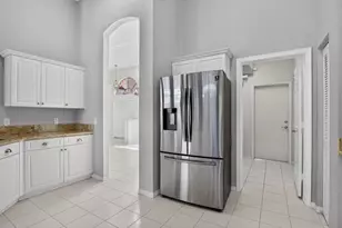 10031 Lexington Estates Blvd, Boca Raton, FL 33428 - Photo 9