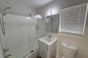 412 Sunset Dr, Pompano Beach, FL 33062 - Photo 3