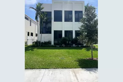 735 SE 4th Avenue, Delray Beach, FL 33483 - Photo 1