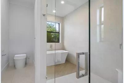 735 SE 4th Avenue, Delray Beach, FL 33483 - Photo 15
