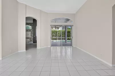10031 Lexington Estates Boulevard, Boca Raton, FL 33428 - Photo 9