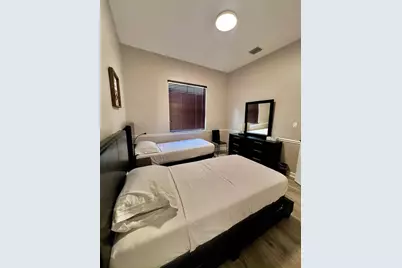 8874 NW 182nd Street, Hialeah, FL 33018 - Photo 9