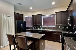 8874 NW 182nd St, Hialeah, FL 33018 - Photo 19