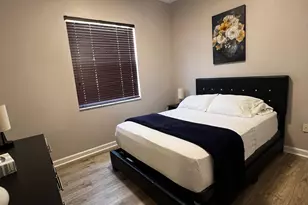 8874 NW 182nd St, Hialeah, FL 33018 - Photo 27