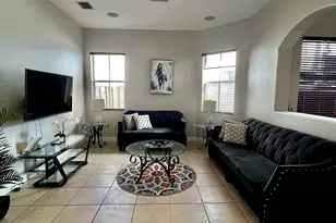 8874 NW 182nd St, Hialeah, FL 33018 - Photo 7
