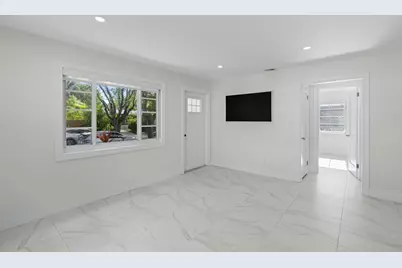 426 48th Street, West Palm Beach, FL 33407 - Photo 3