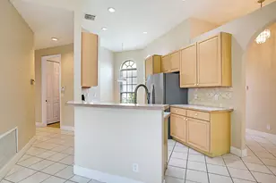 23444 Alzira Cir, Boca Raton, FL 33433 - Photo 5