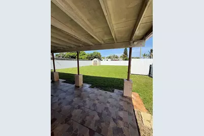 302 Walker Avenue, Greenacres, FL 33463 - Photo 5