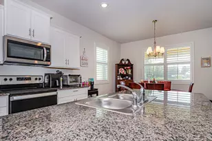 2155 Crowned Eagle Cir SW, Vero Beach, FL 32962 - Photo 5