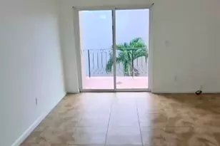 3640 NW 9th St, Miami, FL 33125 - Photo 3