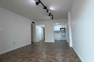3640 NW 9th St, Miami, FL 33125 - Photo 3