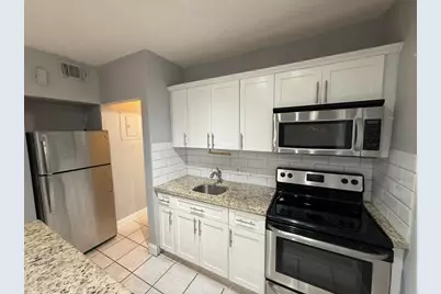 1621 NE 5th Street #B, Fort Lauderdale, FL 33301 - Photo 13