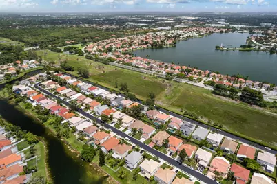 3090 Bayberry Way, Margate, FL 33063 - Photo 39